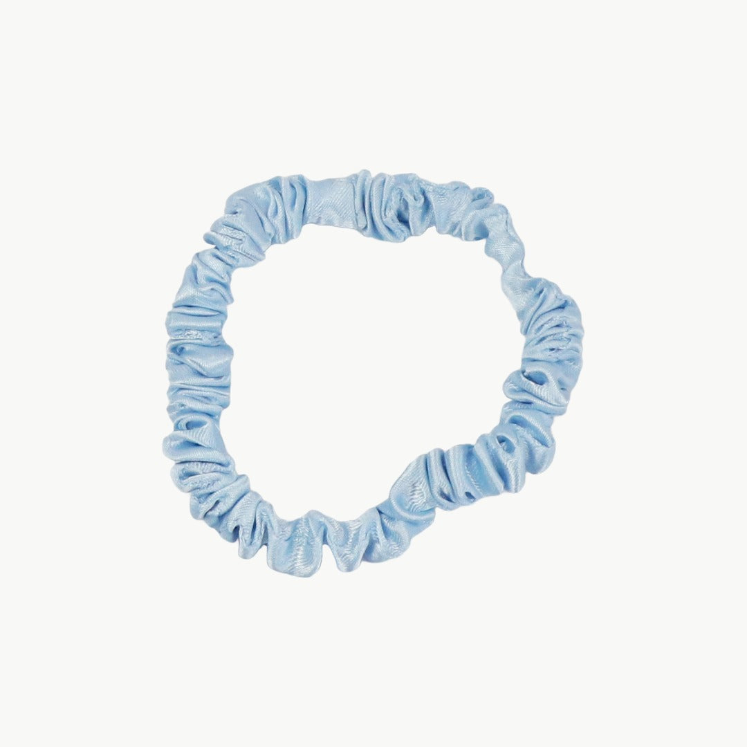 Satin Haargummi Scrunchie mini Baby Blau