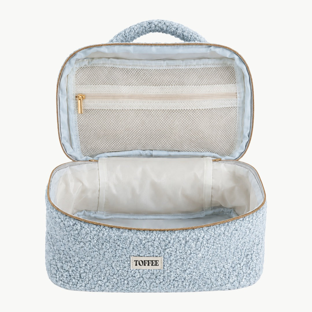 Teddyfell Kosmetiktasche Gross in Babyblau