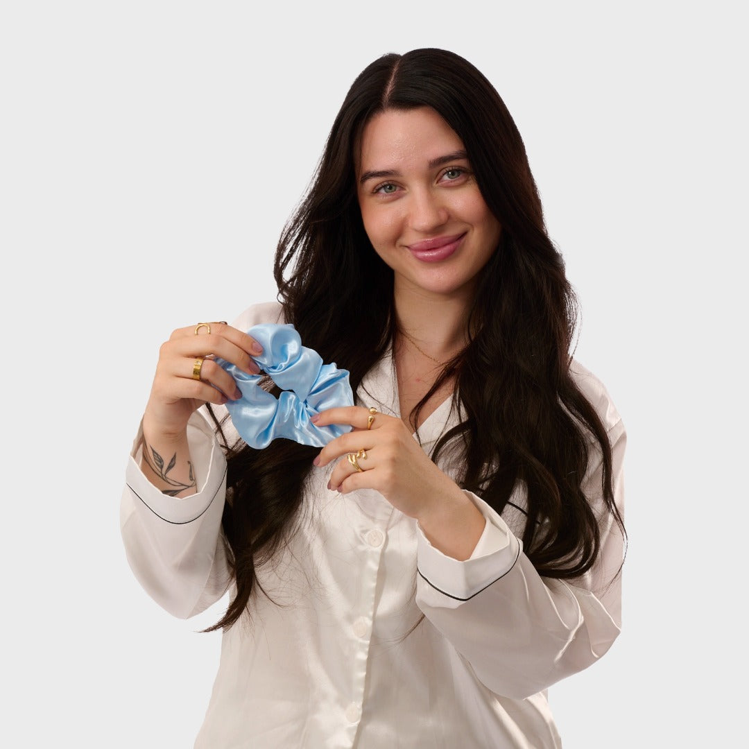 Satin Haargummi Scrunchie XL Baby Blau