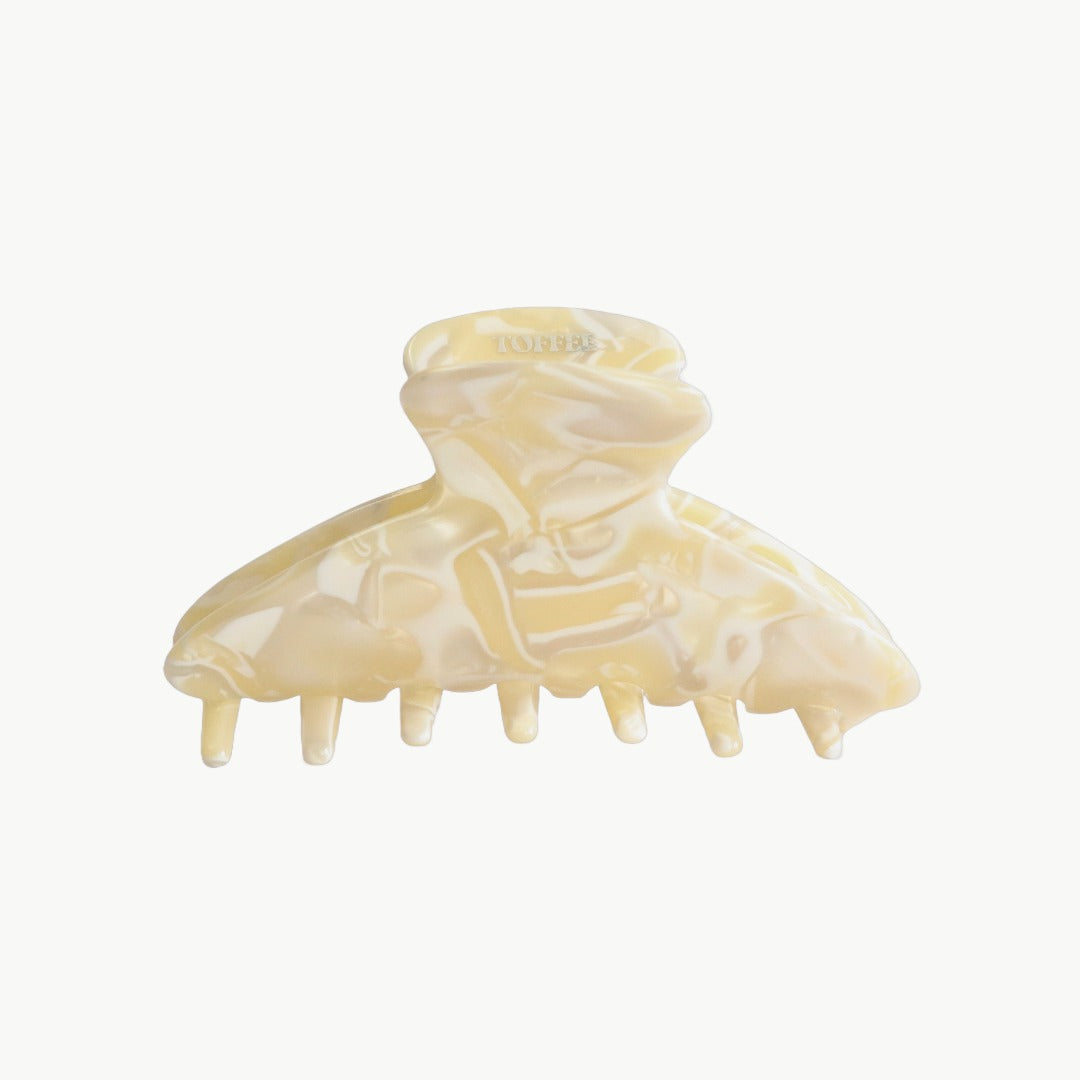 Clara Clip Medium in Creme Weiss